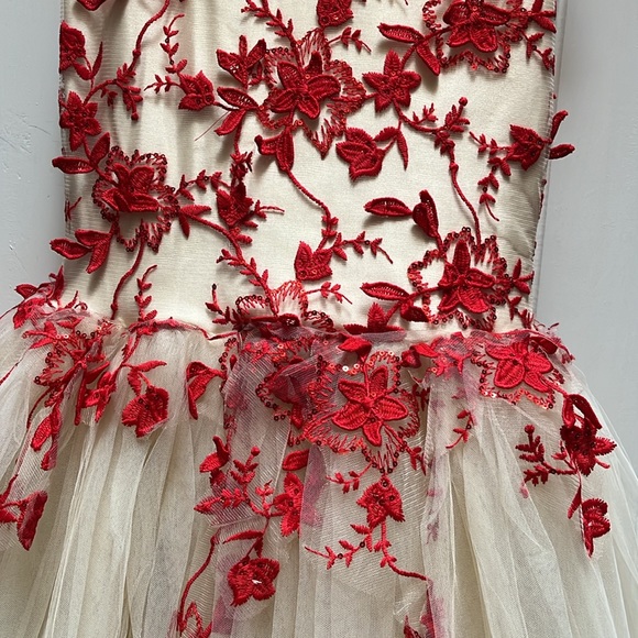 Dance competition costume - Picture 3 of 9